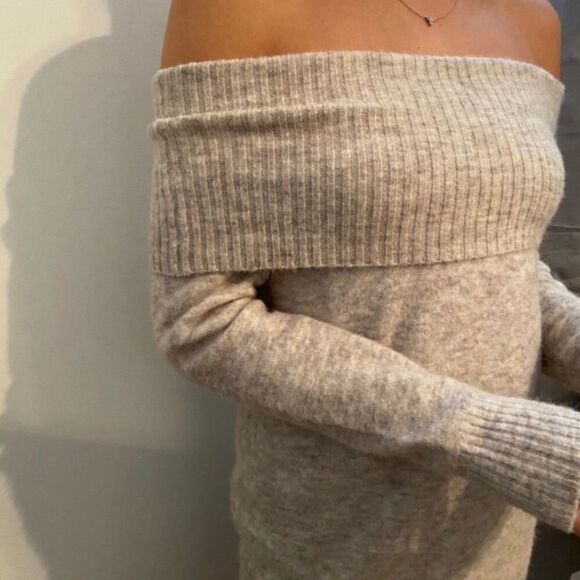 ARITZIA Wilfred  Faretta Cowl Neck Off Shoulder Wool Alpaca Sweater XS - Picture 1 of 8